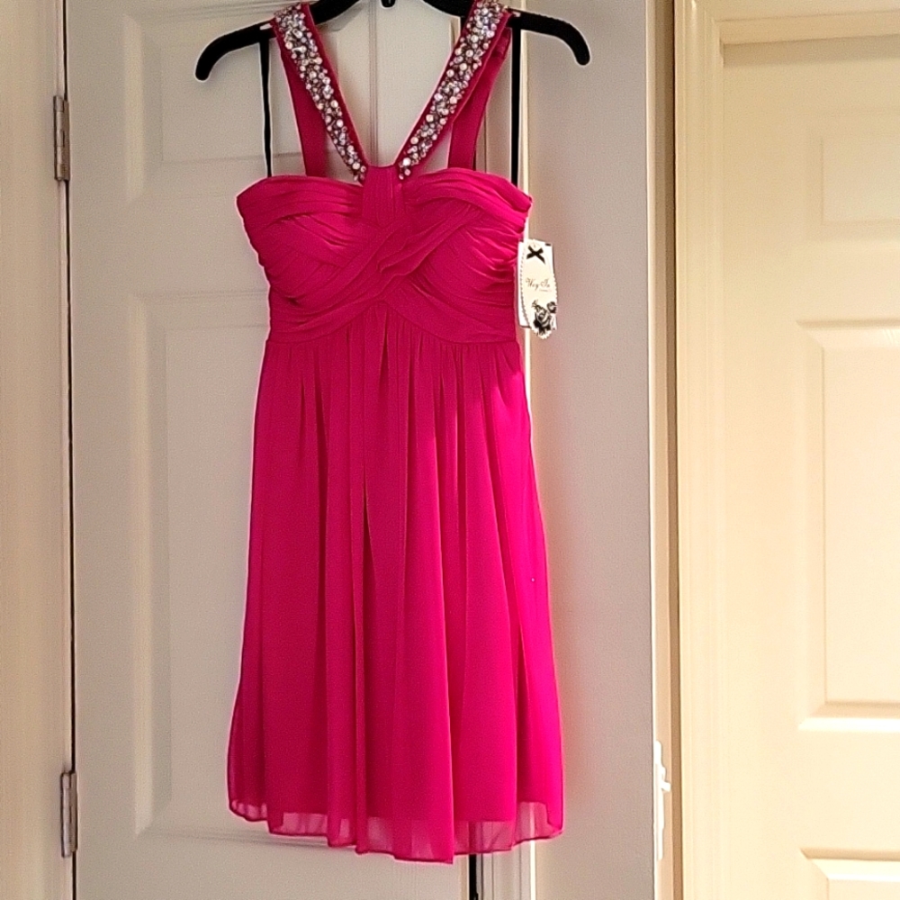 Fancy Dress - Picture 2 of 2